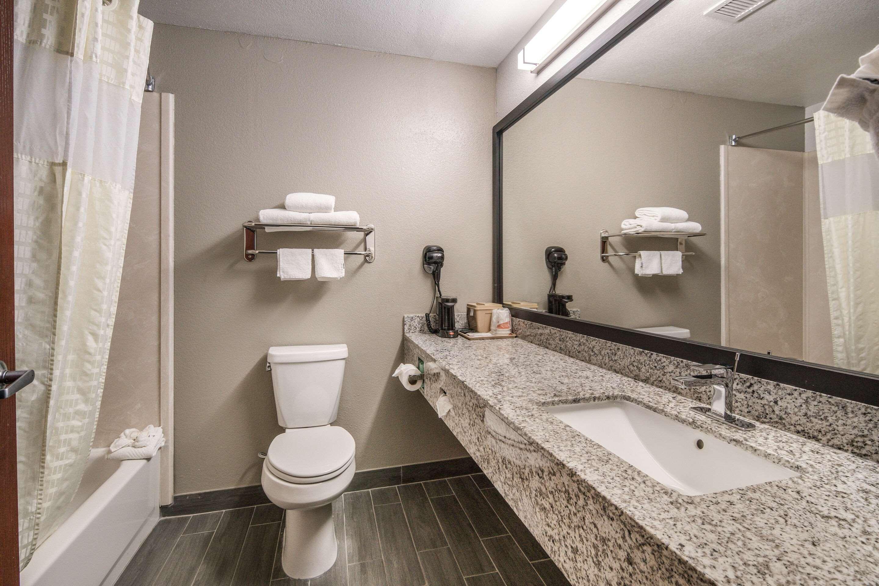 Quality Inn & Suites Fort Worth Luaran gambar