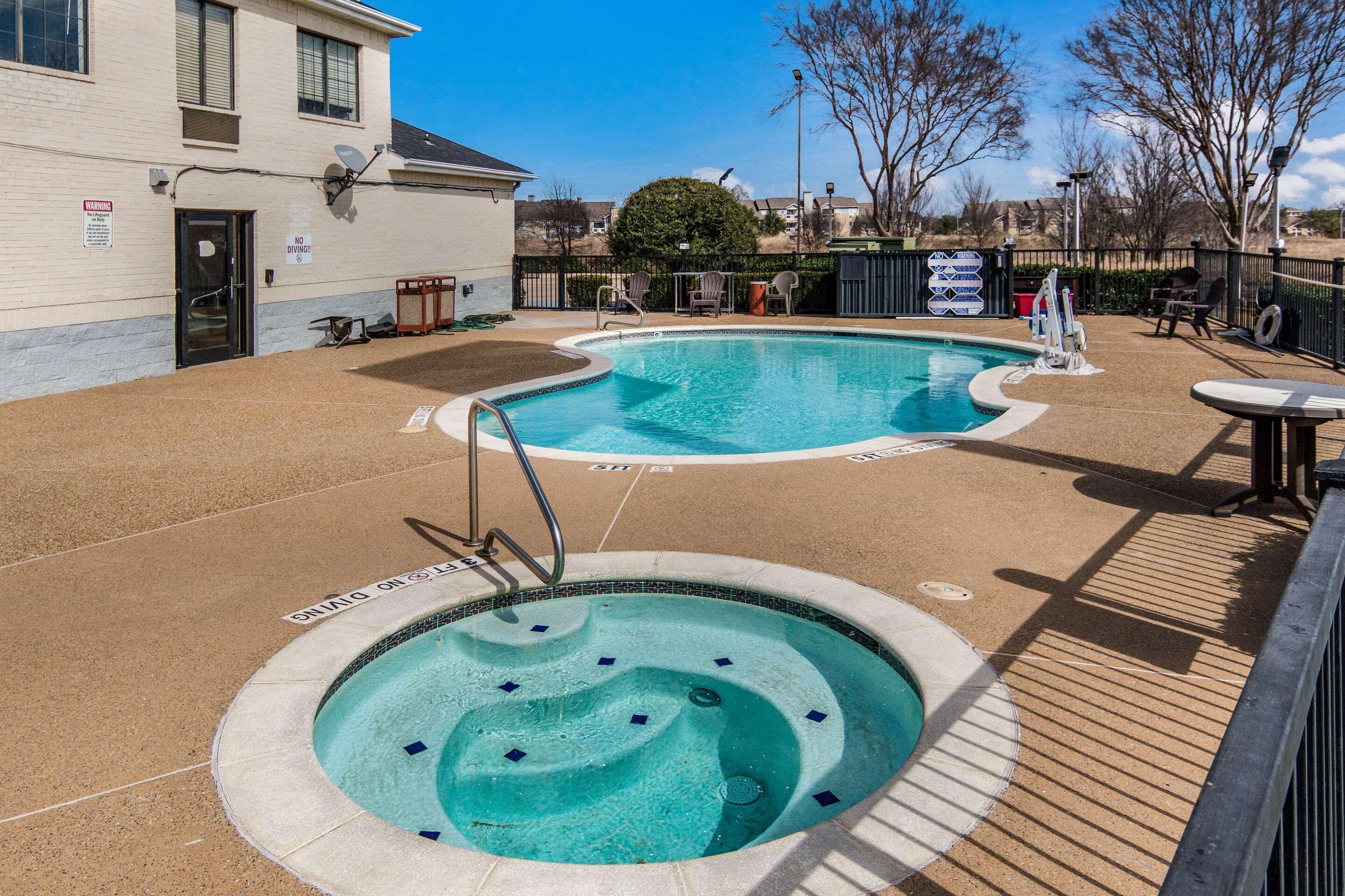 Quality Inn & Suites Fort Worth Luaran gambar