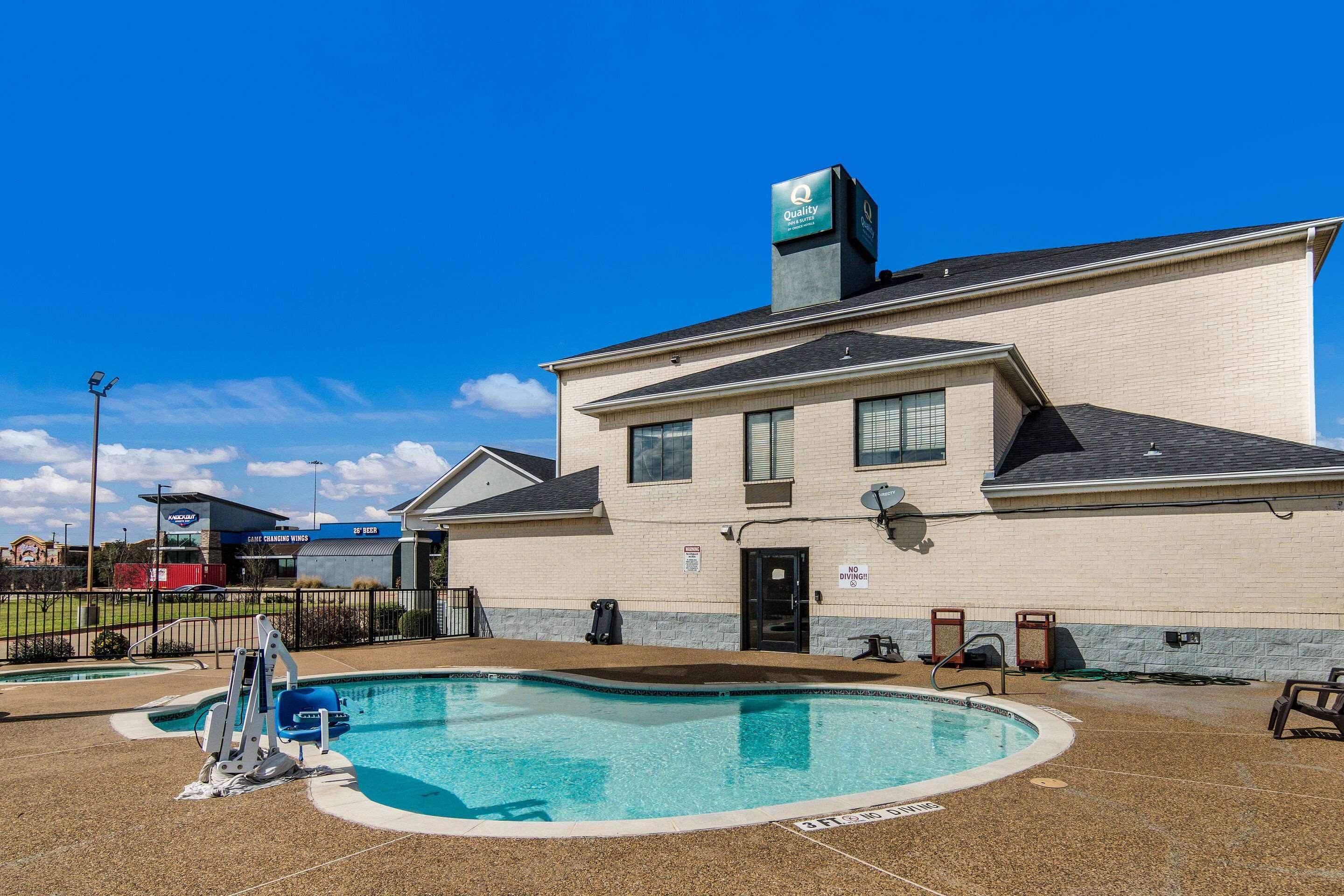 Quality Inn & Suites Fort Worth Luaran gambar