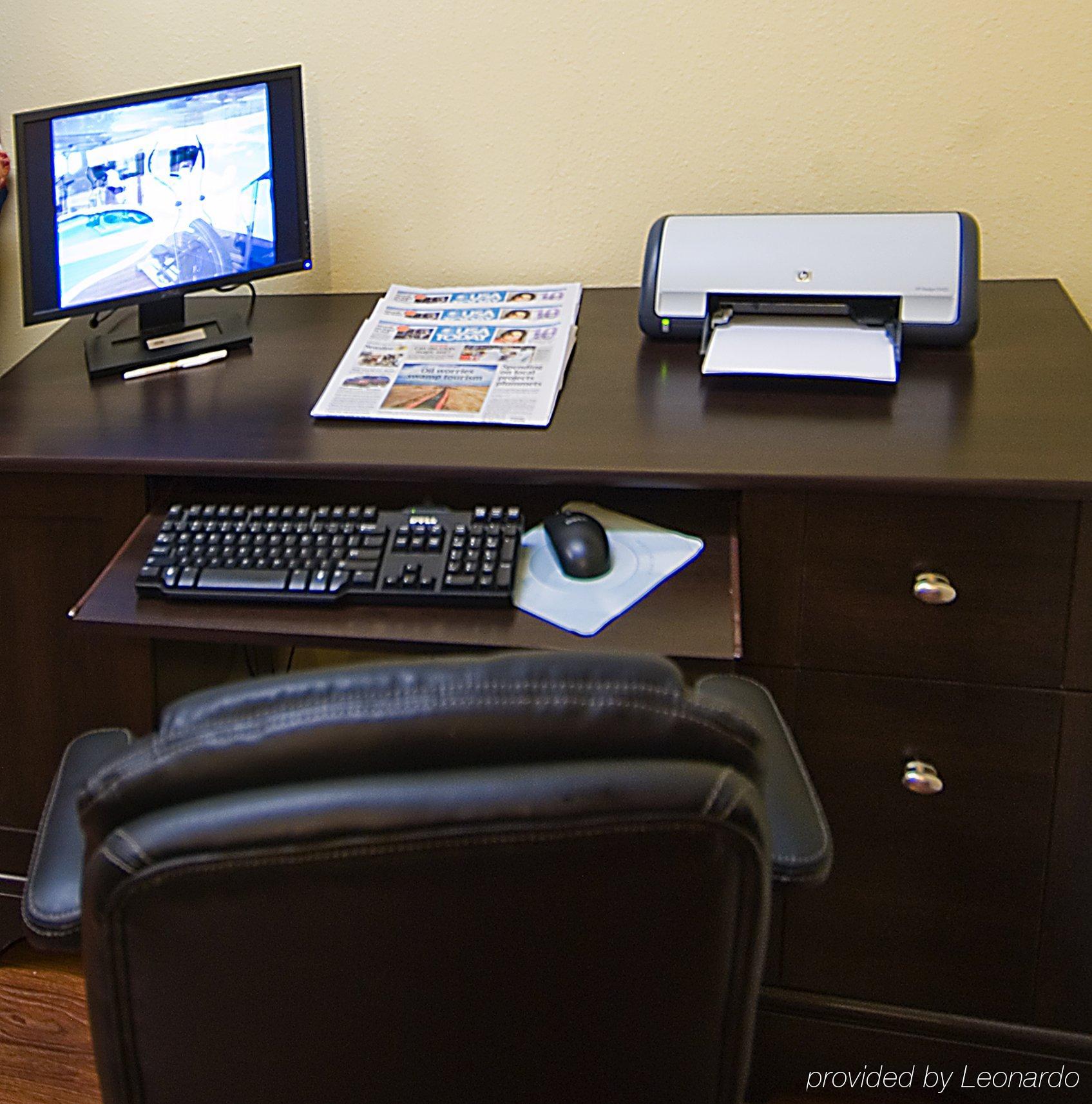 Quality Inn & Suites Fort Worth Kemudahan gambar